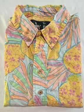 Chubbies “ The Nutter”Large Men’s Hawaiian Pineapple Floral Print Pullover Shirt